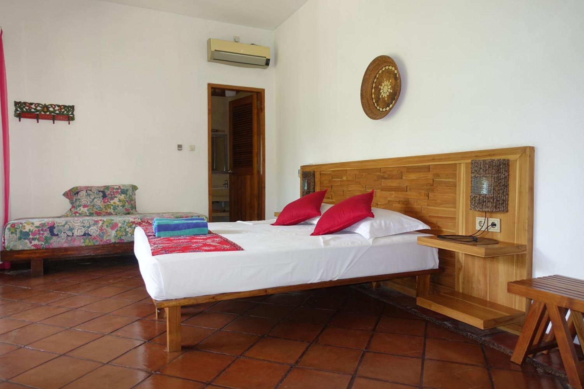 Villa Jati Mangsit Senggigi Kültér fotó