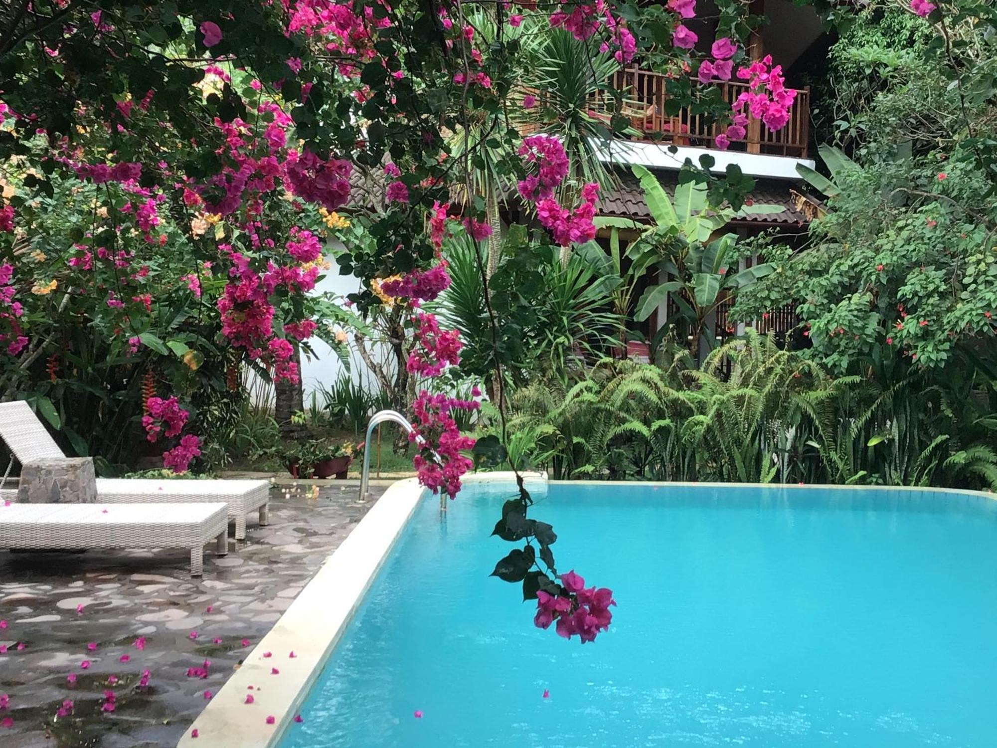 Villa Jati Mangsit Senggigi Kültér fotó